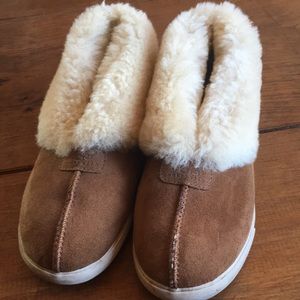 Ugg’s sheepskin lined indoor outdoor booties